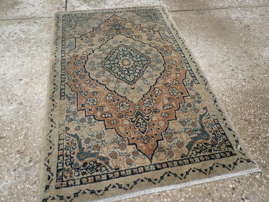 Antique Persian Tabriz Hagi Jalili Throw Rug, No.24874 - Staging
