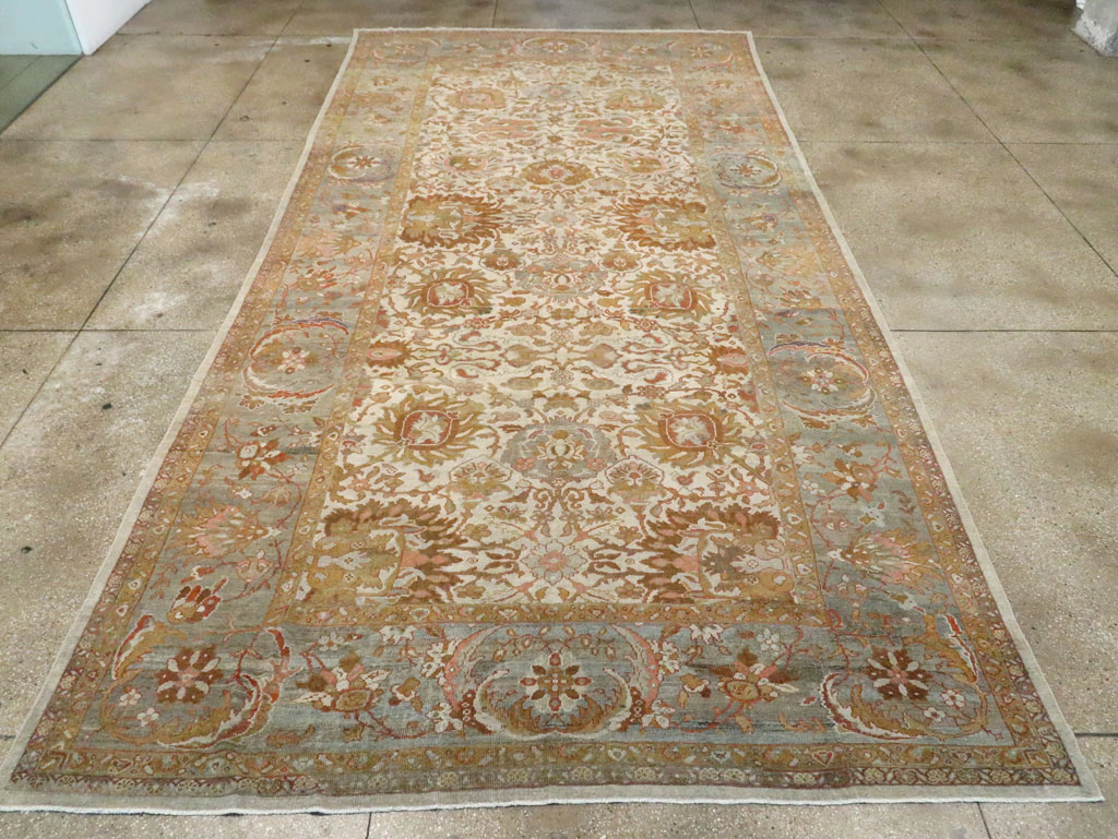 Antique Persian Sultanabad Carpet, No.24879 - Staging