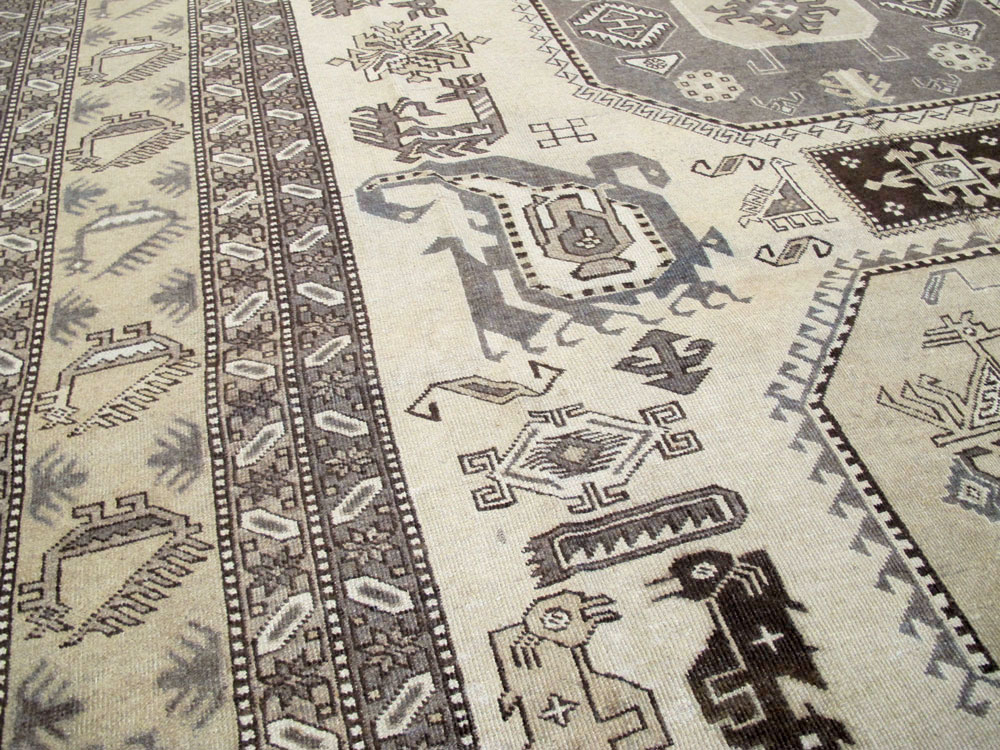 Vintage Persian Veece Carpet, No.24880 - Staging