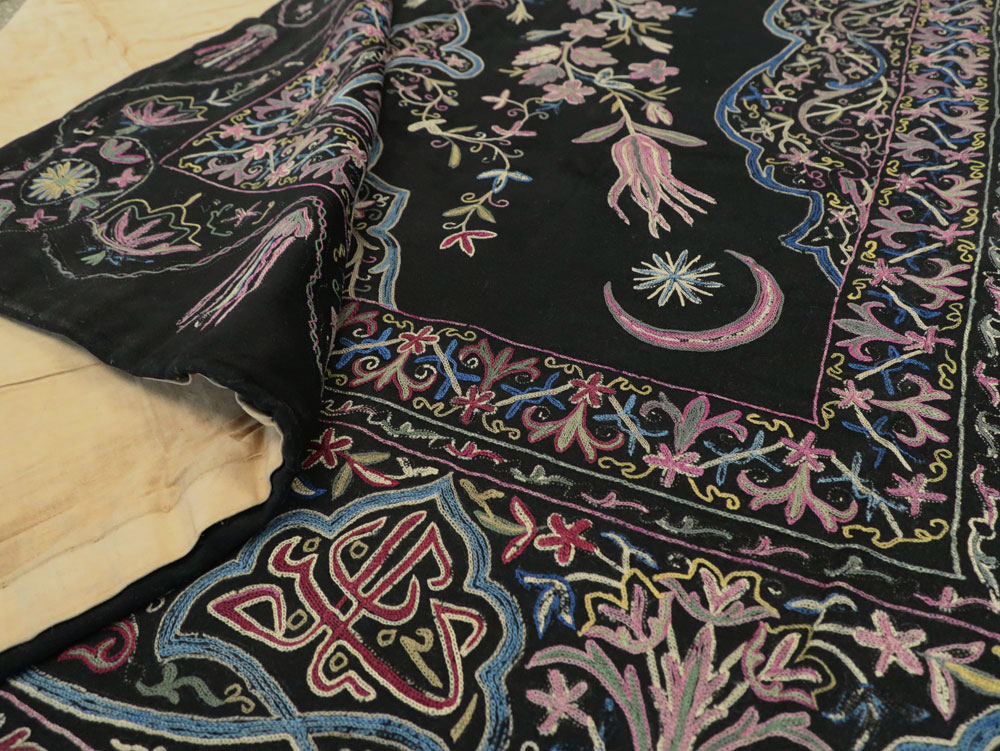 Vintage Turkish Textile, No.24968 - Staging