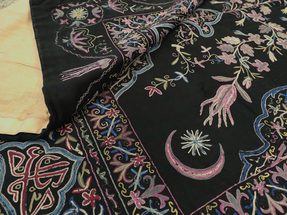 Vintage Turkish Textile, No.24968 - Staging