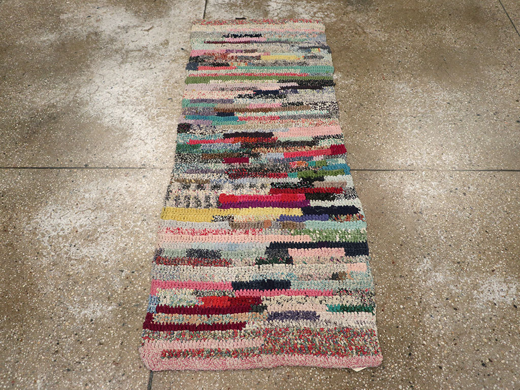 Vintage American Braid Throw Rug, No.24981 - Staging