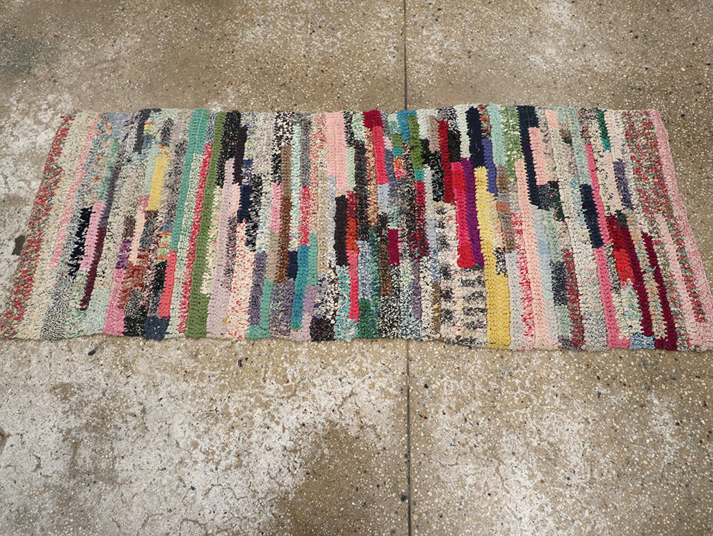 Vintage American Braid Throw Rug, No.24981 - Staging