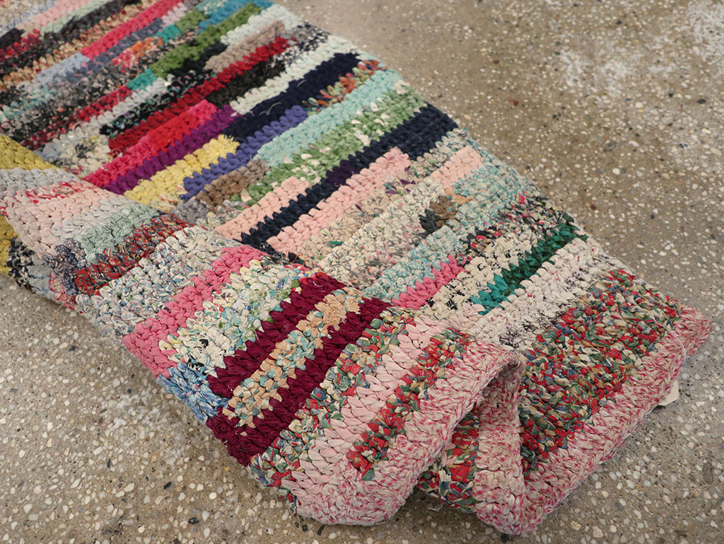 Vintage American Braid Throw Rug, No.24981 - Staging