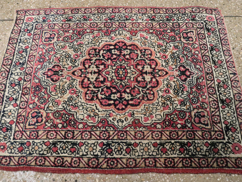 Antique Persian Lavar Kerman Rug, No.25003 - Staging