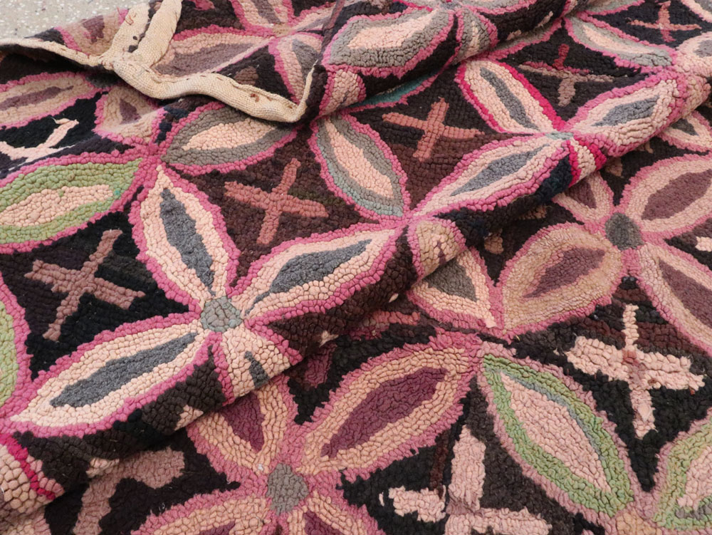 Antique American Hook Rug, No.25033 - Staging