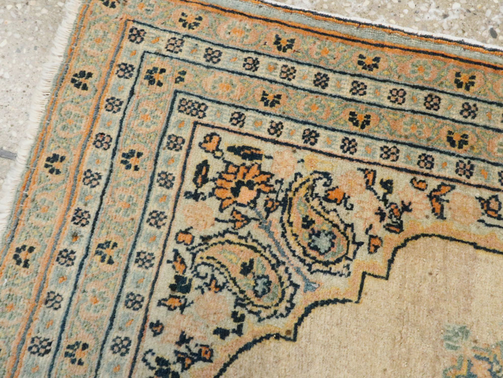 Antique Persian Tabriz Hagi Jalili Rug, No.25041 - Staging