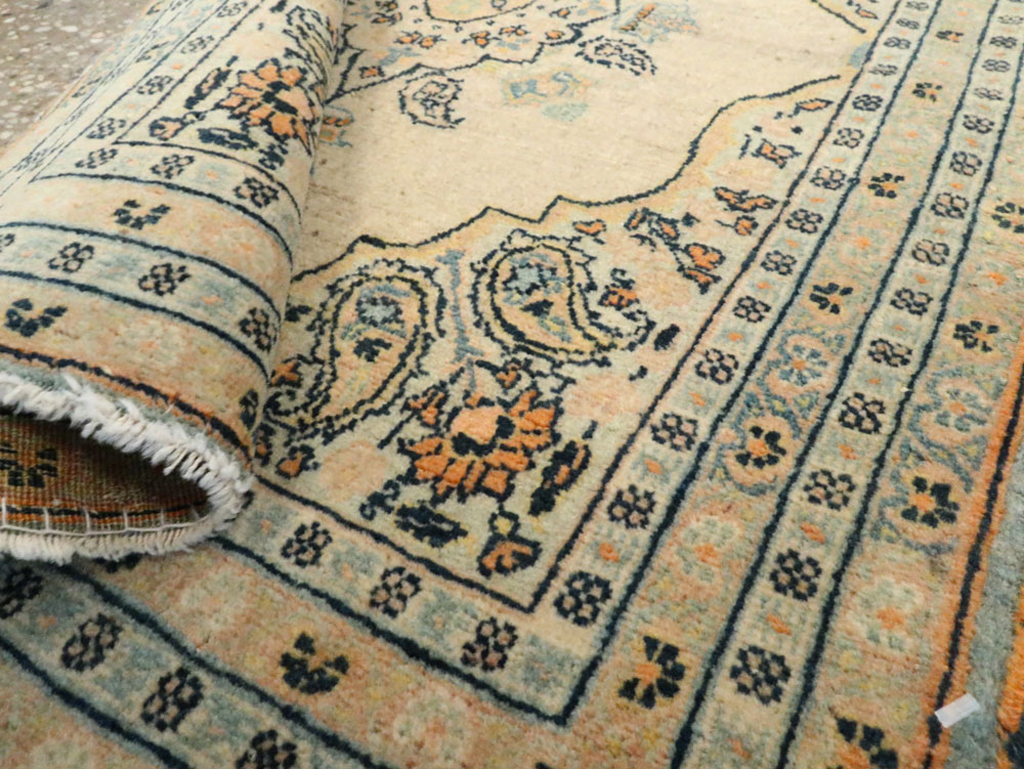 Antique Persian Tabriz Hagi Jalili Rug, No.25041 - Staging