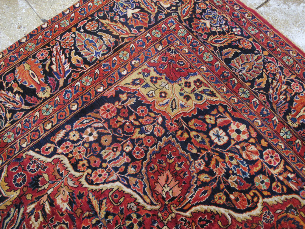 Antique Persian Sarouk Carpet, No.25095 - Staging