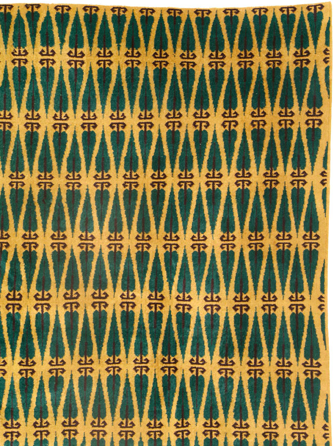 Vintage Turkish Anatolian Art Deco Carpet, No.25111 - Staging