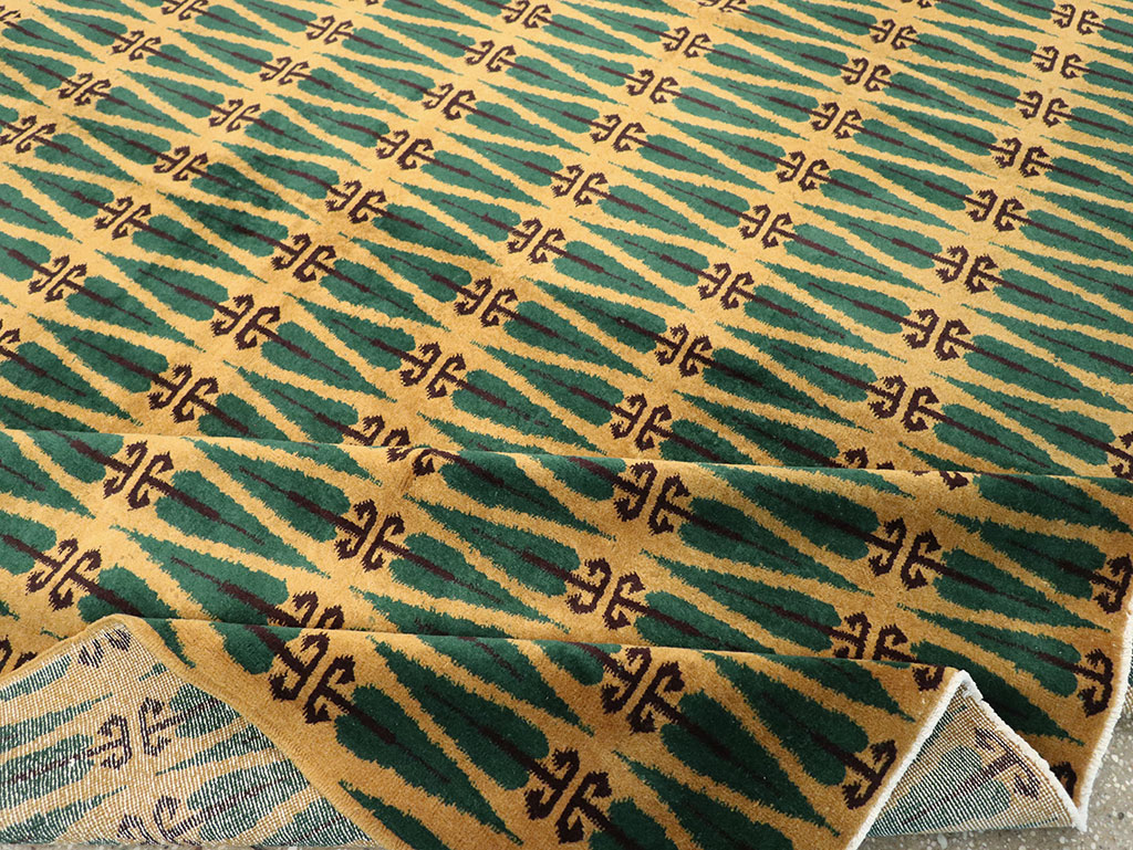 Vintage Turkish Anatolian Art Deco Carpet, No.25111 - Staging