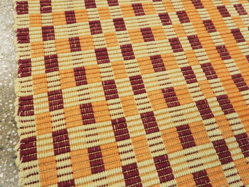 Vintage European Flatweave Kilim, No.25138 - Staging