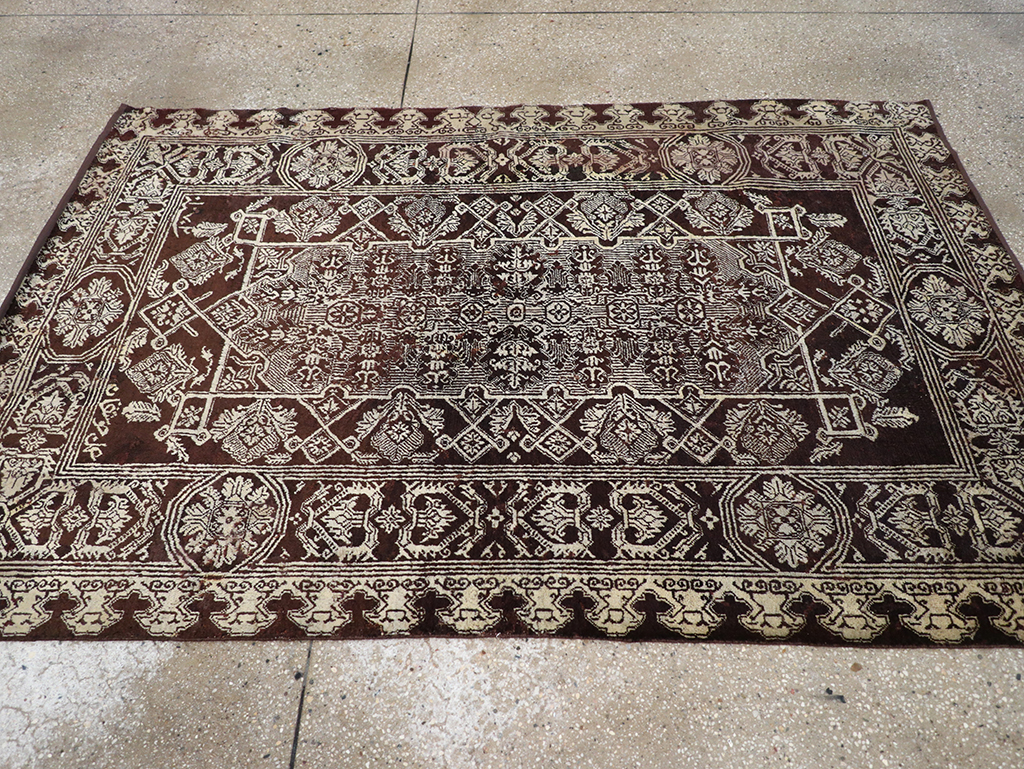 Antique Indian Agra Rug, No.25143 - Staging