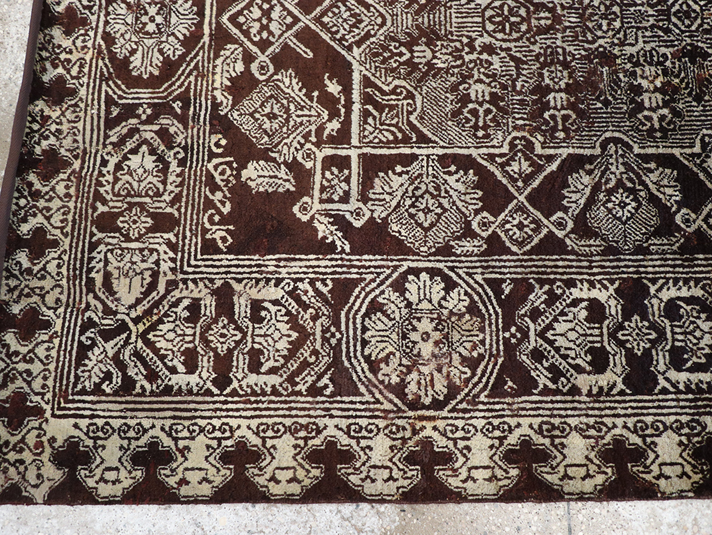 Antique Indian Agra Rug, No.25143 - Staging