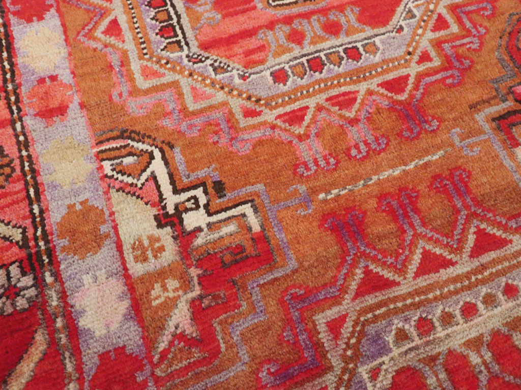 Vintage Persian Tabriz Rug, No.25170 - Staging