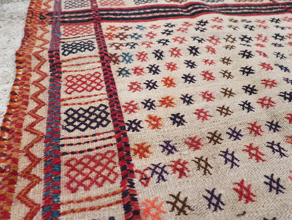 Vintage Persian Flatweave Kilim Throw Rug, No.25199 - Staging