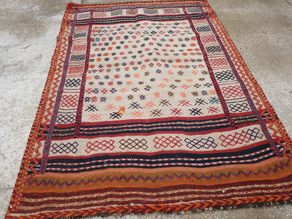 Vintage Persian Flatweave Kilim Throw Rug, No.25199 - Staging