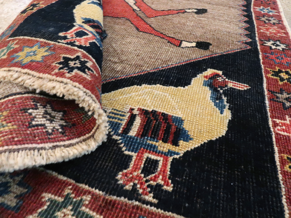 Vintage Persian Shiraz Pictorial Rug, No.25214 - Staging