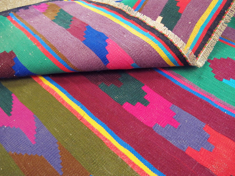 Vintage Persian Flatweave Kilim Rug (Pair: 1 of 2), No.25217 - Staging