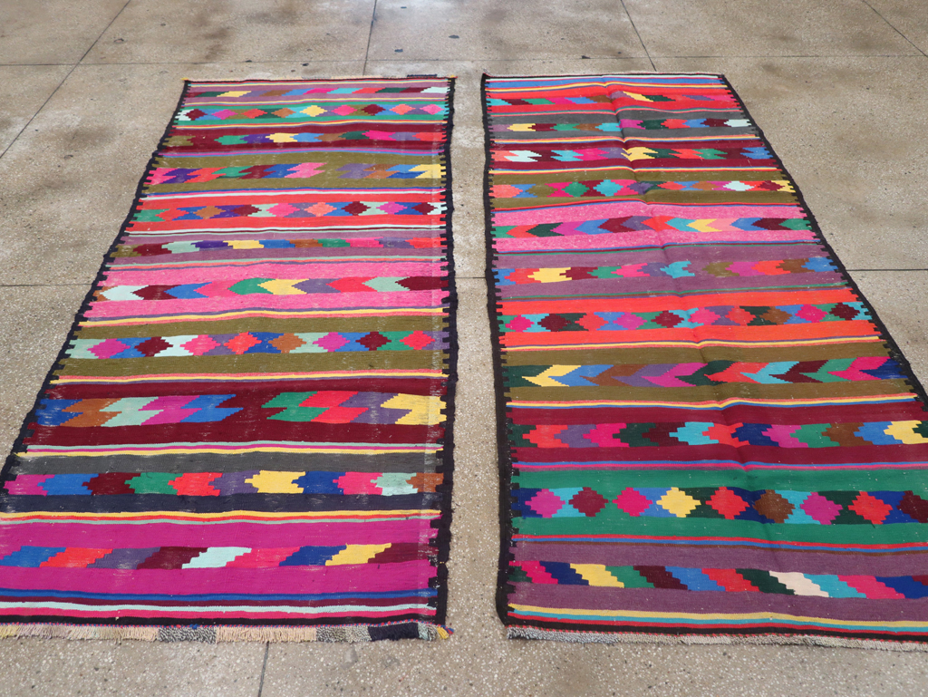 Vintage Persian Flatweave Kilim Rug (Pair: 1 of 2), No.25217 - Staging