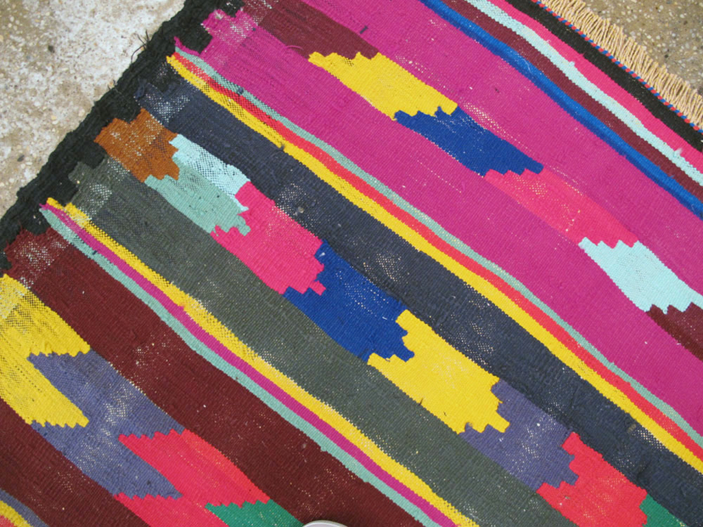 Vintage Persian Flatweave Kilim Rug (Pair: 2 of 2), No.25218 - Staging