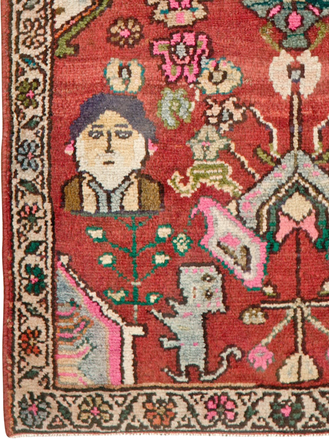 Vintage Hamadan Pictorial Rug, No.25260 - Staging