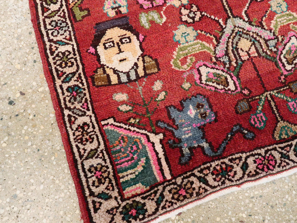 Vintage Hamadan Pictorial Rug, No.25260 - Staging