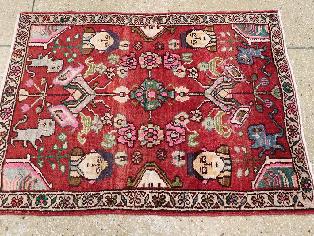 Vintage Hamadan Pictorial Rug, No.25260 - Staging