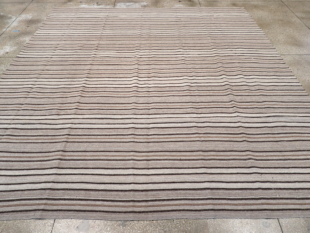 Vintage Persian Flatweave Kilim Room Size Carpet, No.25272 - Staging