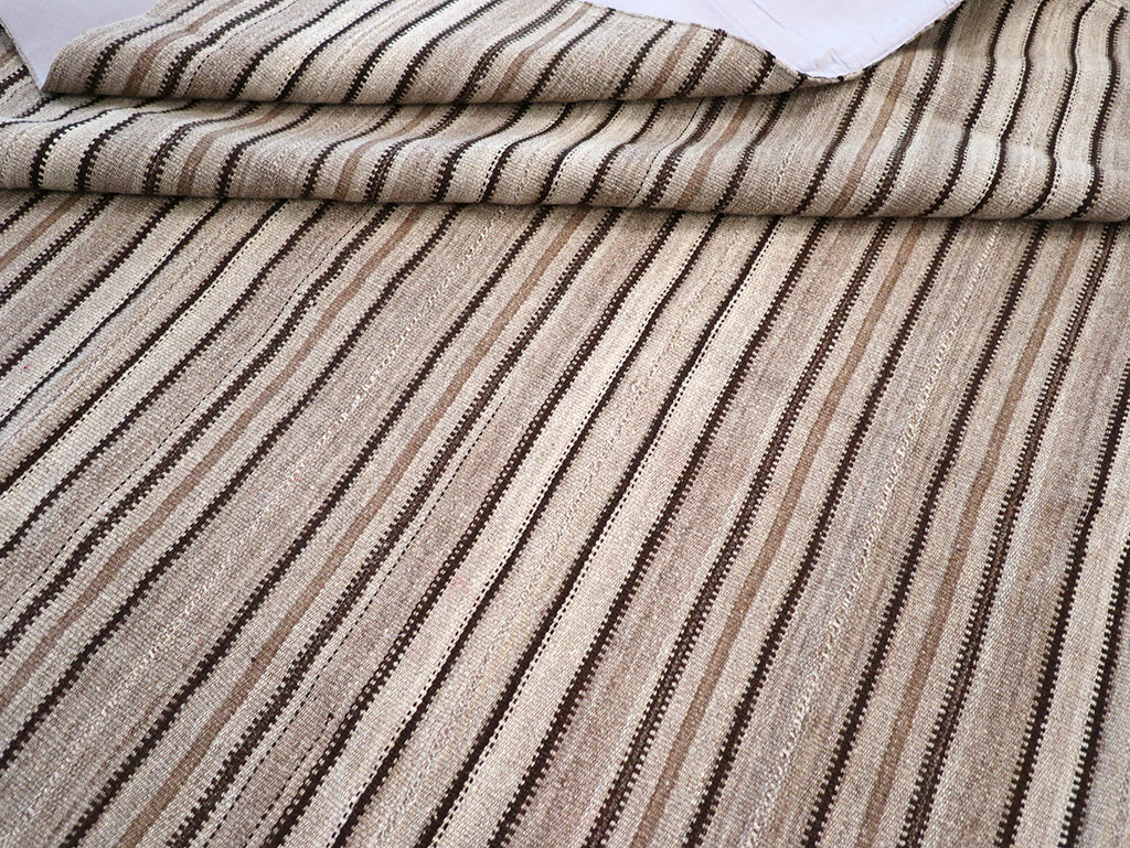 Vintage Persian Flatweave Kilim Room Size Carpet, No.25272 - Staging