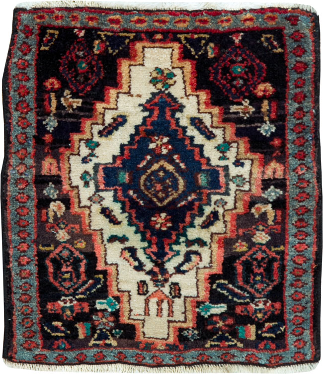 Vintage Persian Senneh Square Throw Rug, No.25276 - Staging