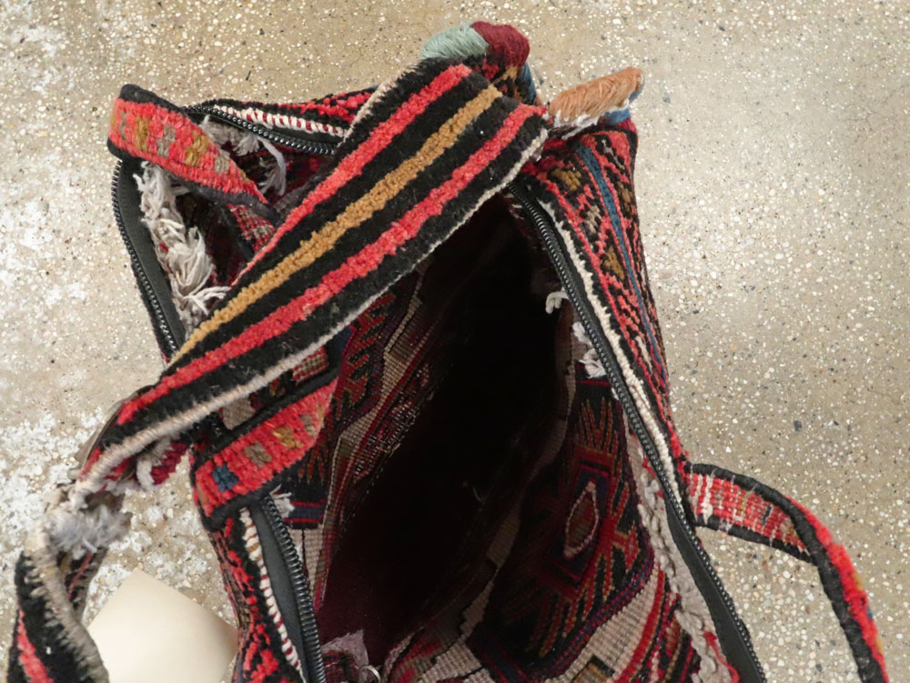 Vintage Persian Afshar Tribal Bag, No.25285 - Staging