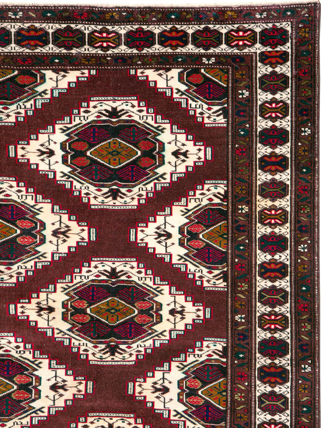 Vintage Central Asian Turkoman Carpet, No.25323 - Staging