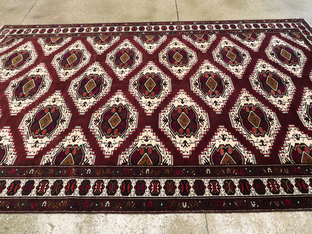 Vintage Central Asian Turkoman Carpet, No.25323 - Staging
