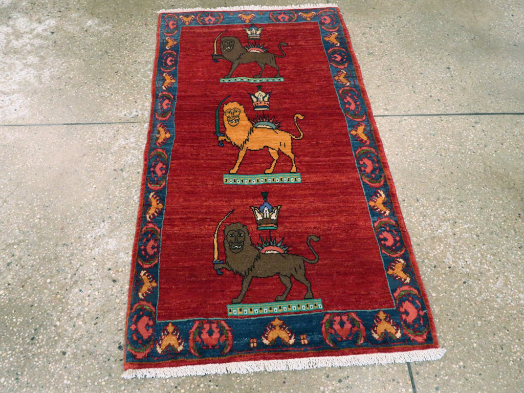 Vintage Persian Qashqai Pictorial Rug, No.25326 - Staging