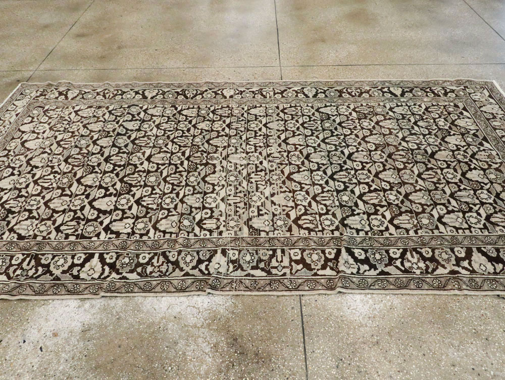 Vintage Persian Malayer Gallery Carpet, No.25334 - Staging