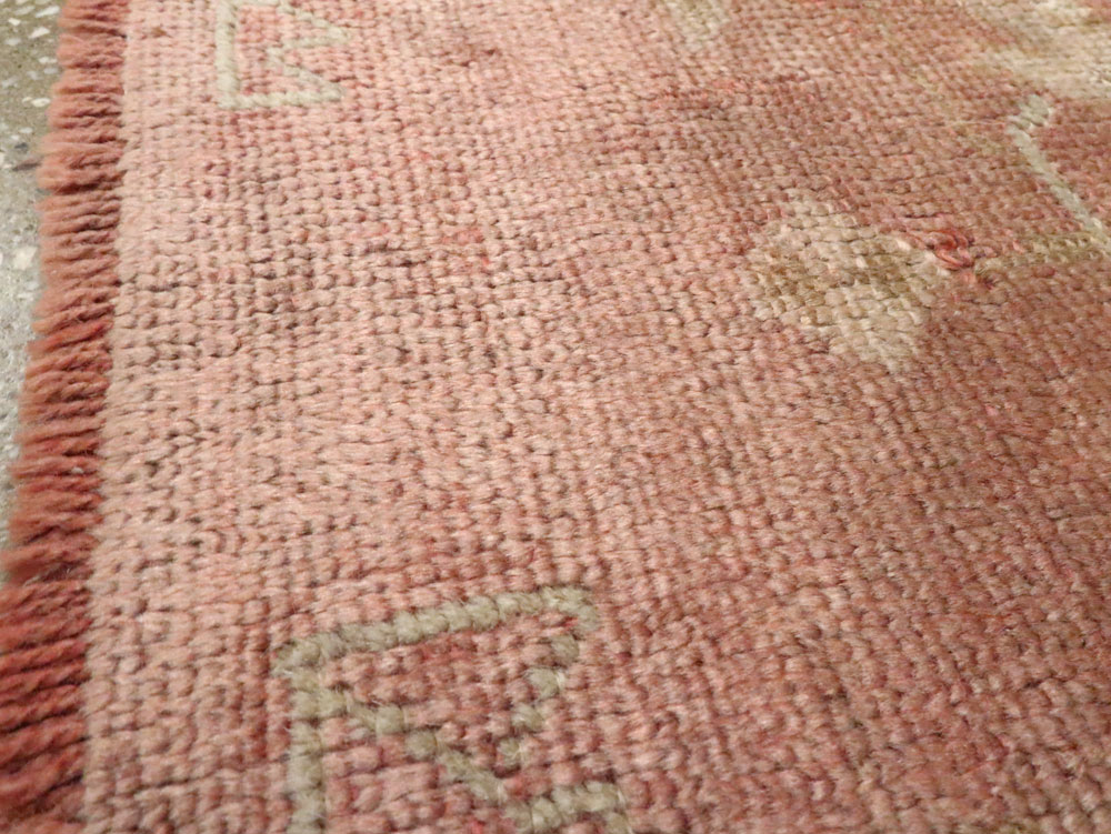 Antique Turkish Oushak Rug, No.25343 - Staging