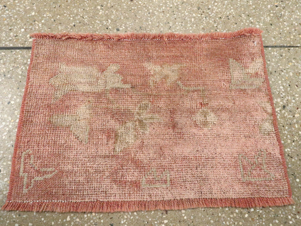 Antique Turkish Oushak Rug, No.25343 - Staging