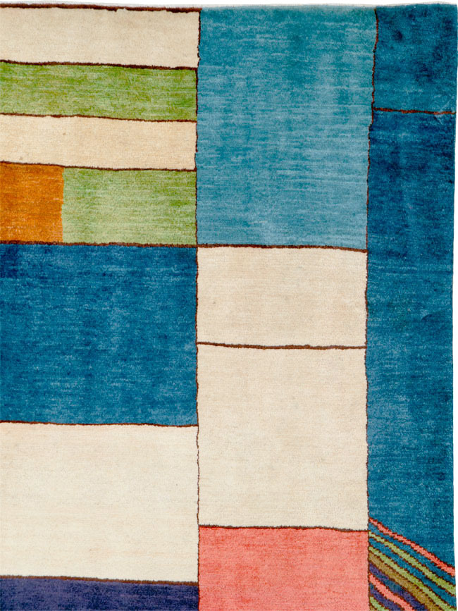 Vintage Persian Mahal Art Deco Carpet Inspired By Edward McKnight Kauffer, No.25353 - Staging