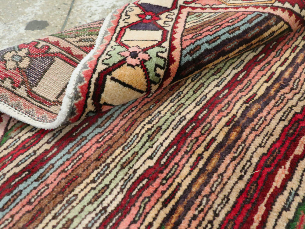 Vintage Persian Shiraz Rug, No.25379 - Staging