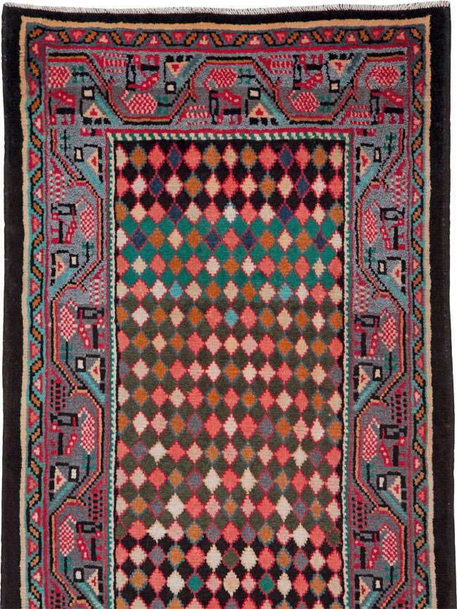 Vintage Persian Mahal Runner, No.25403 - Staging