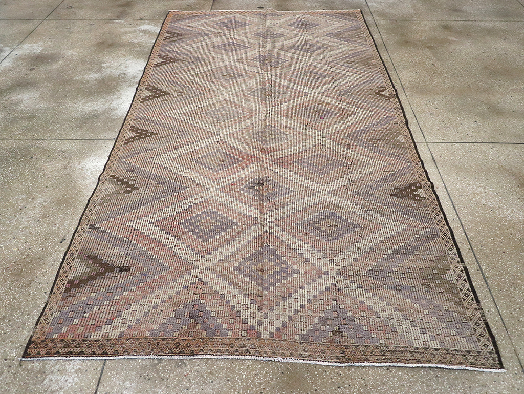 Vintage Turkish Kilim, No.25411 - Staging