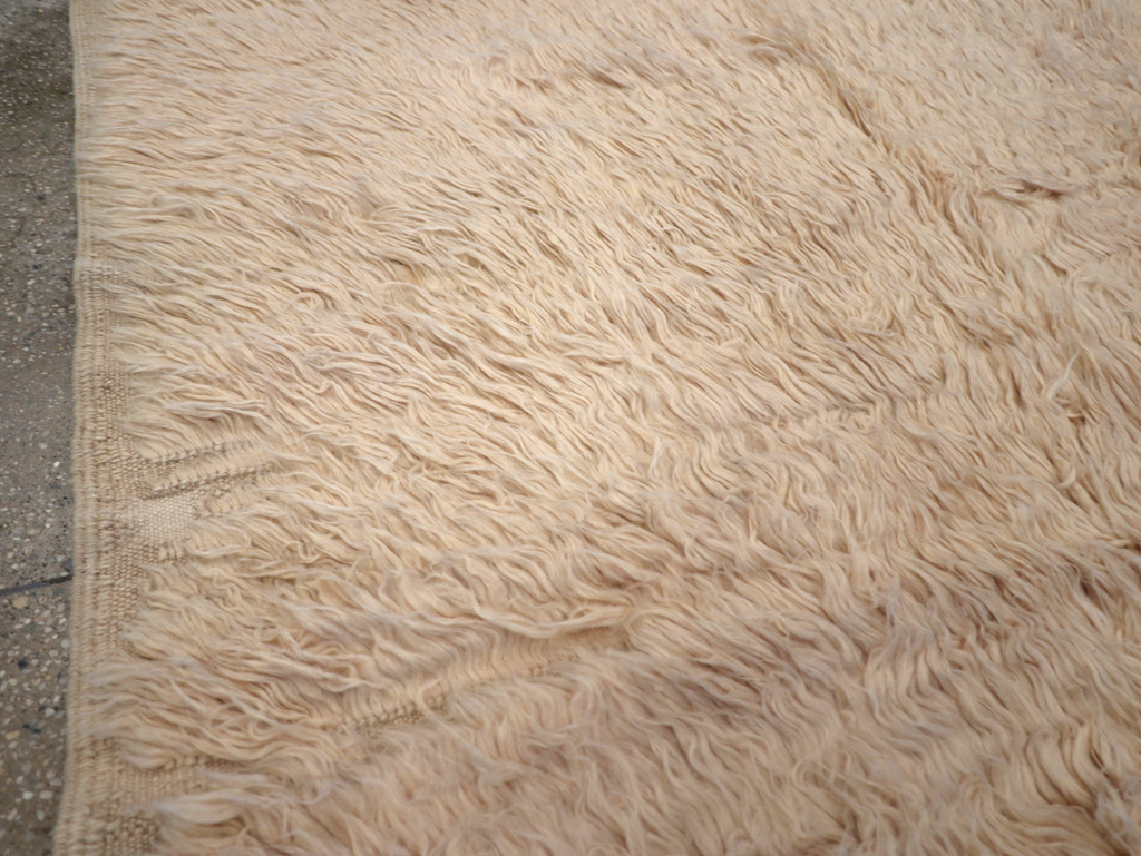 Vintage Turkish Tulu Rug, No.25436 - Staging