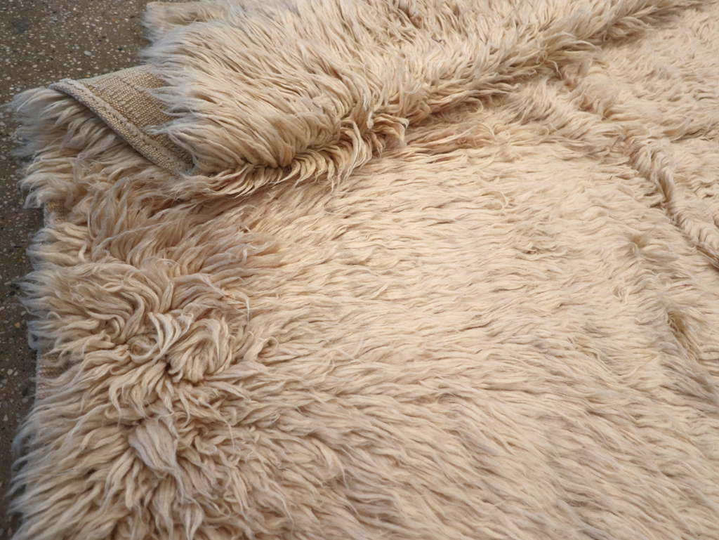 Vintage Turkish Tulu Rug, No.25436 - Staging