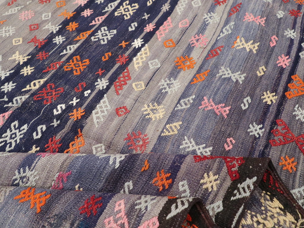 Vintage Turkish Kilim, No.25437 - Staging