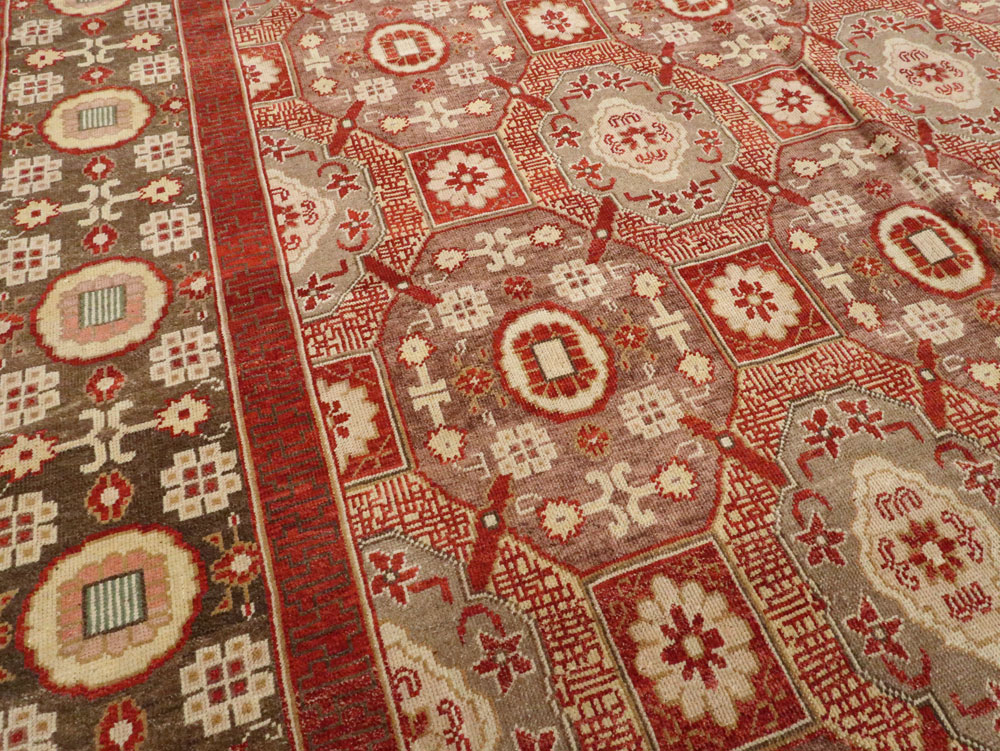 Contemporary Large Egyptian Carpet in the Khotan Style, No.25452 - Staging