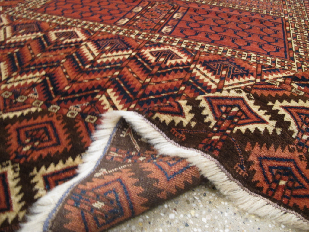 Antique Central Asian Tekke Rug, No.25460 - Staging