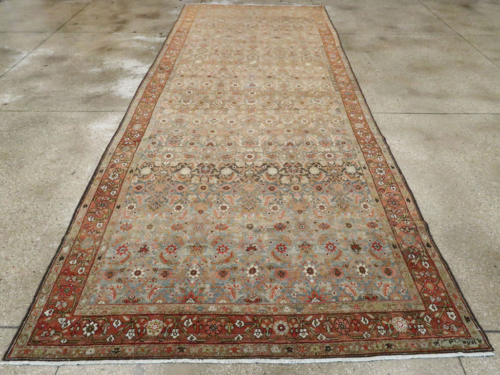 Antique Persian Gallery Malayer Carpet, No.25477 - Staging