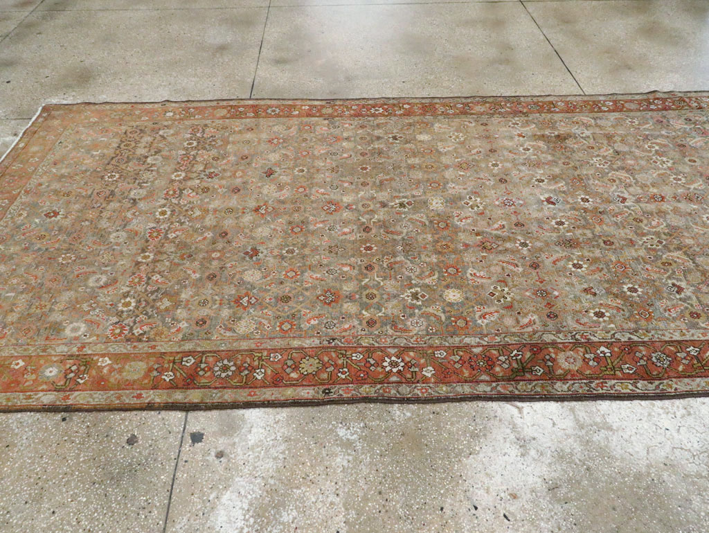 Antique Persian Gallery Malayer Carpet, No.25477 - Staging