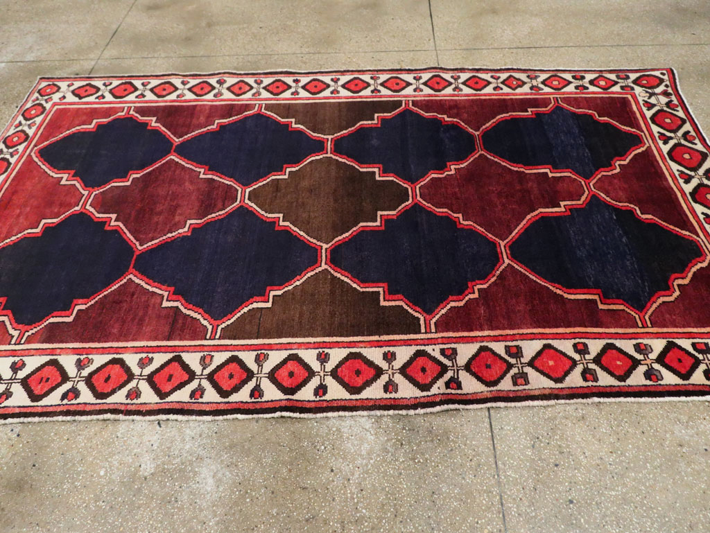 Vintage Persian Bakhtiari Carpet, No.25532 - Staging